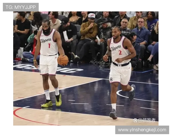 KD谈太阳最佳阵容：我打中锋搭配四个矮子高端局难以应对