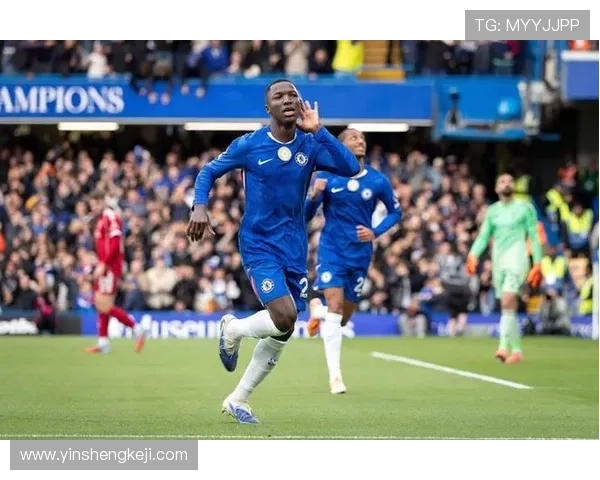 中场铁闸凯塞多本赛季英超抢断拦截双料第一展现强大防守能力