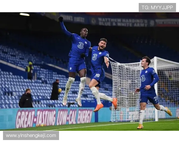 德国裁判茨瓦尔执法切尔西与阿贾克斯对决引发关注