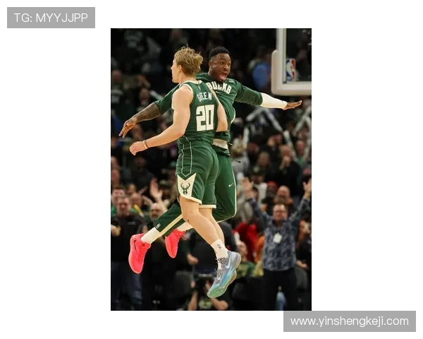 雄鹿对阵活塞库兹马状态回暖有望助力球队争胜