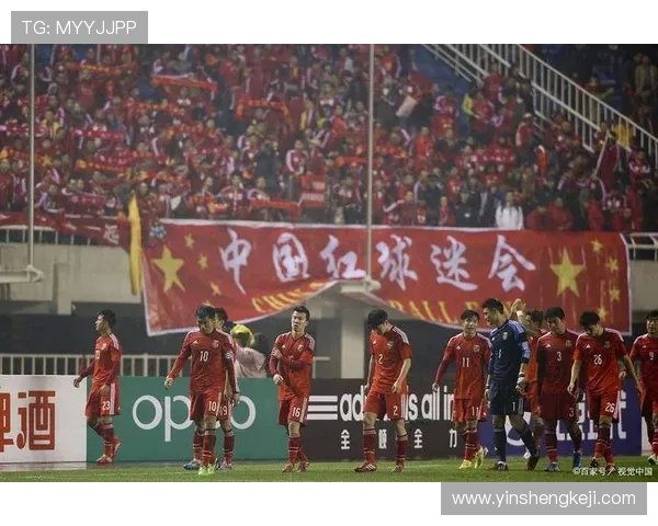 国足缺乏集训中超三强全主力出战但与日韩实力差距明显