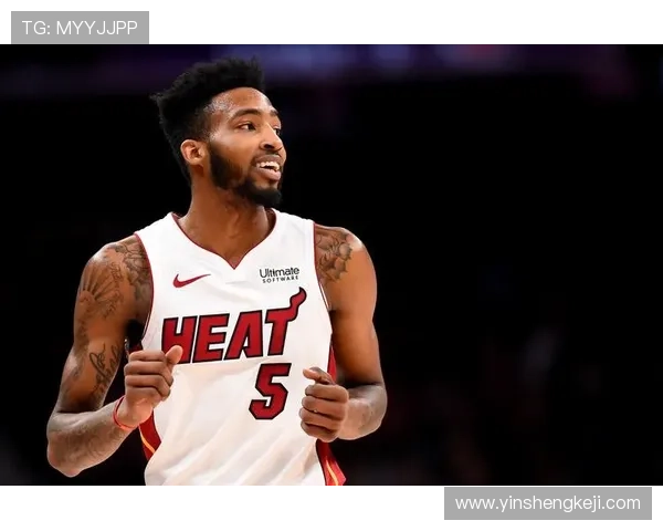 小琼斯专注比赛表现不在乎裁判判罚全力以赴追求胜利